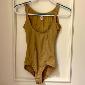Women’s Open Bust Slimming Bodysuit by Maidenform Size M